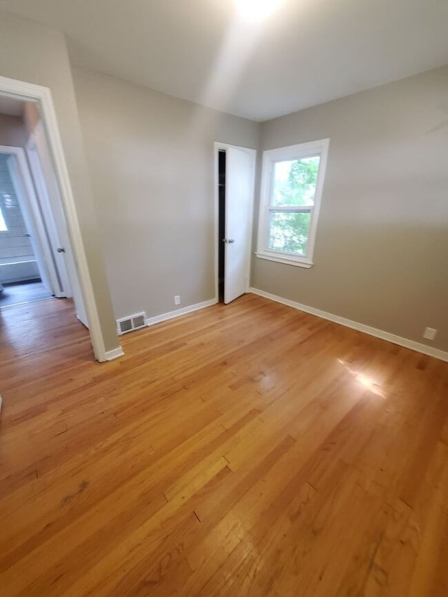 Photo - Cute 3 Bedroom Single Family Home