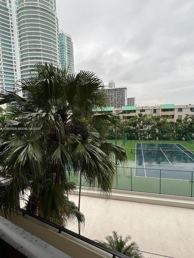 Photo - 2333 Brickell Ave Unit 307
