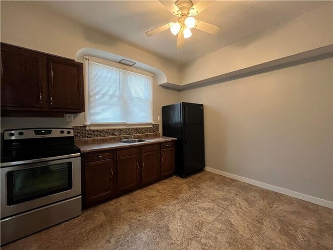 Photo - 316 North St Unit 2