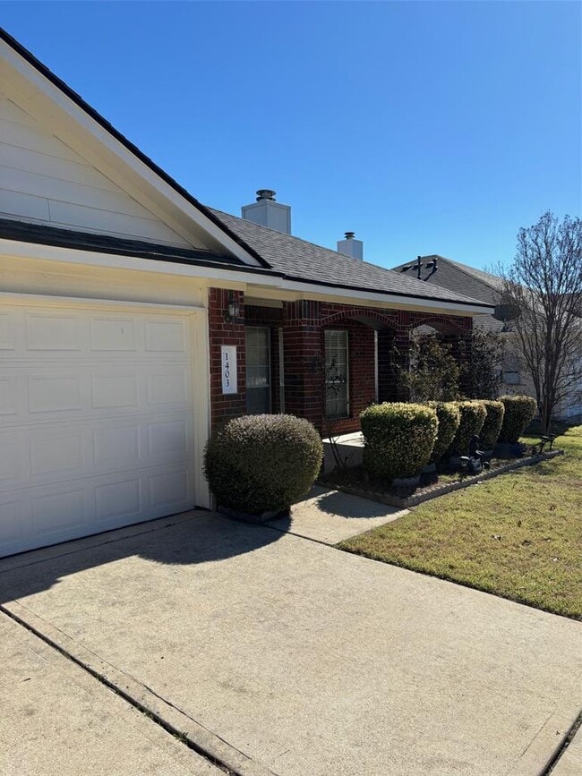 Photo - 1403 Haley Gray Dr