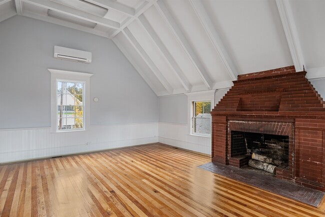 Photo - 109 Pleasant St Unit 201