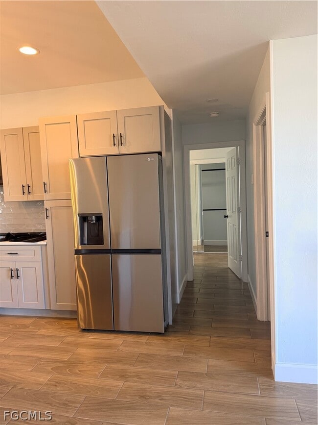 Photo - 4133 SW 7th Ave