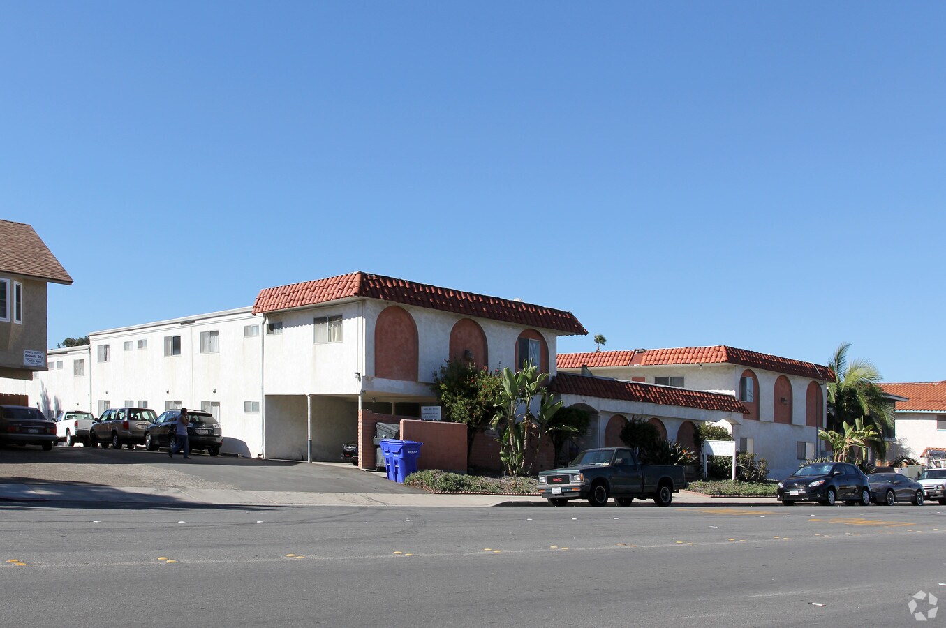 Casa De Oro - Casa De Oro Apartments
