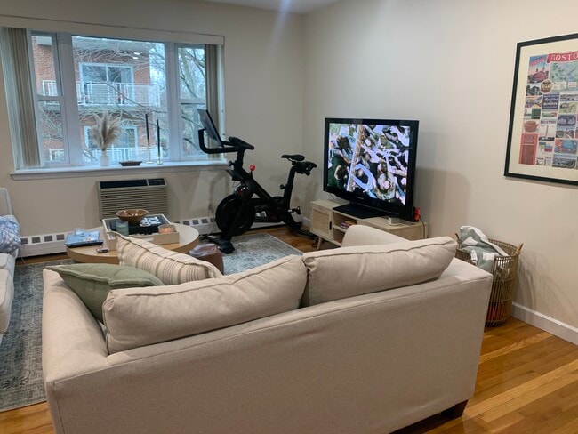 Photo - 62 Parkman St Unit 3