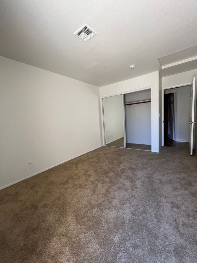 Photo - Available Now 1 Bedroom 1 Bath in Jess Ran...