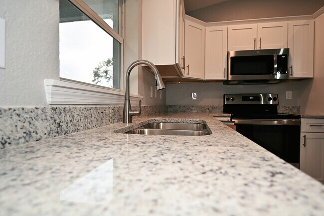 Photo - 14027 Orbit Ave