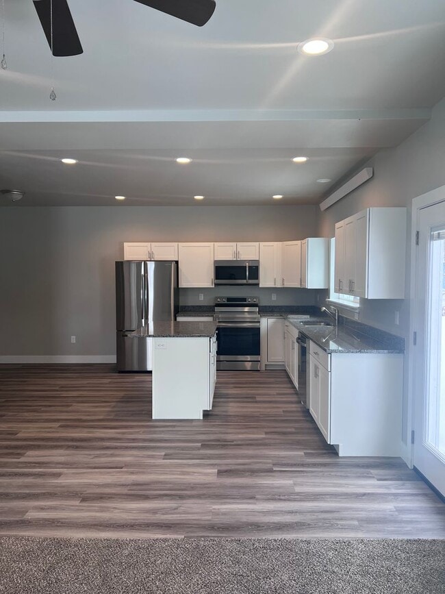 Photo - 3 BR townhouse in Victor, ID W/ Garage