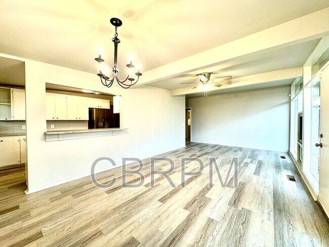 Photo - 2514 47th St