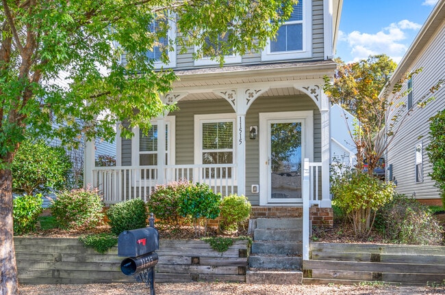 Photo - 11515 McDunkeld Dr House