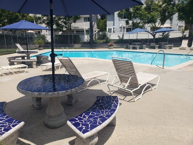 Building Photo - 406 Windjammer Cir Unit 406