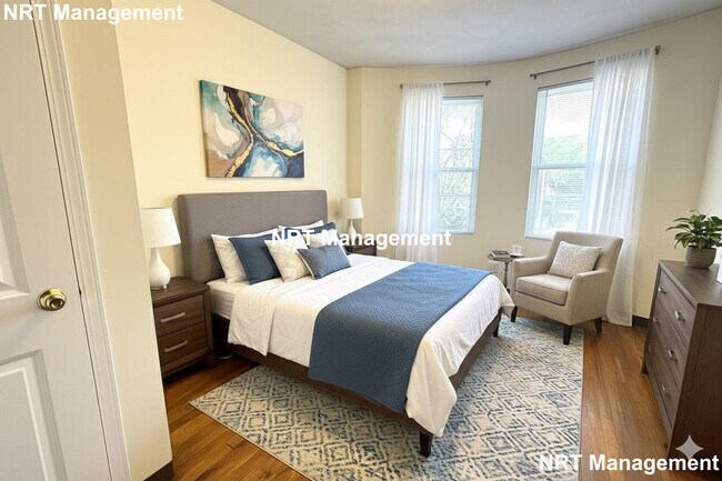 Building Photo - 840 Huntington Ave Unit 2