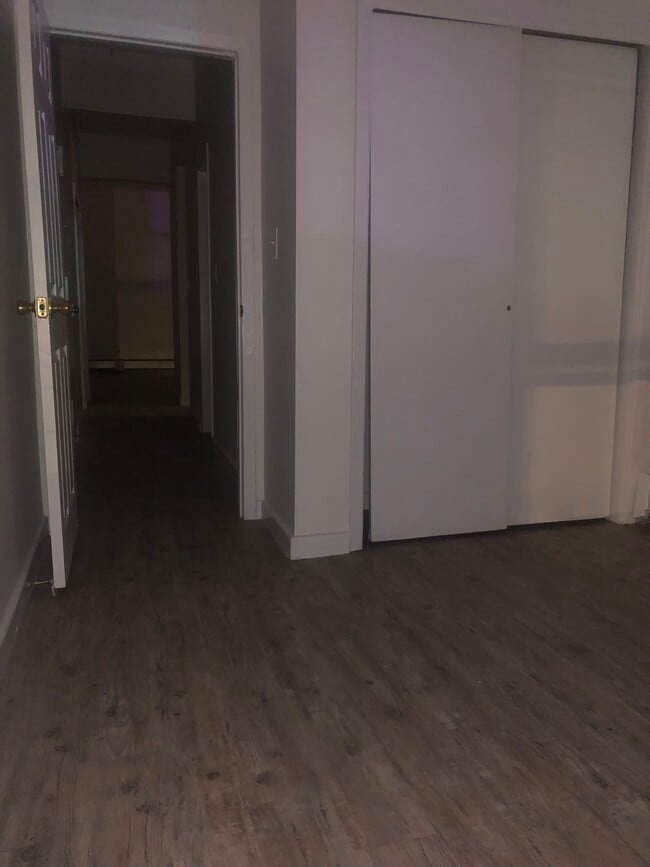 Photo - 400 North Ave Unidad 3rd