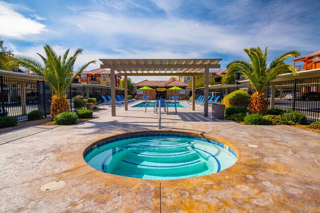 Norterra Canyon Apartments