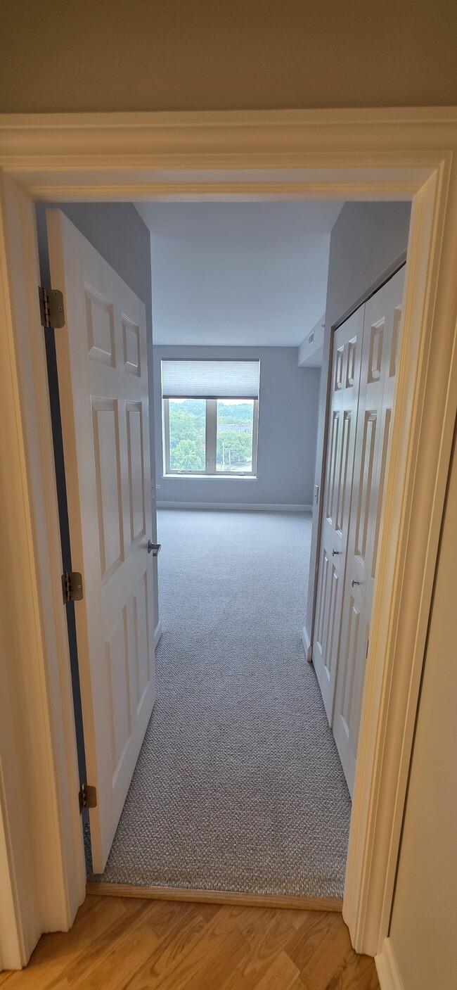 Building Photo - 8440 Callie Ave Unit 406 Rental