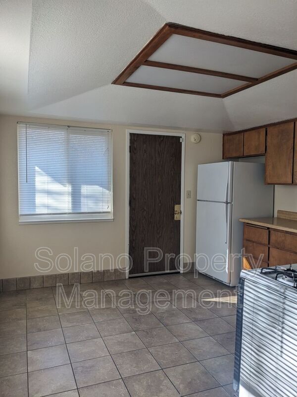 Photo - 1028 Illinois St