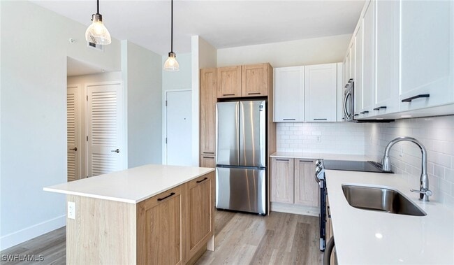 Photo - 22980 Vista Edera Cir Unidad 4-213