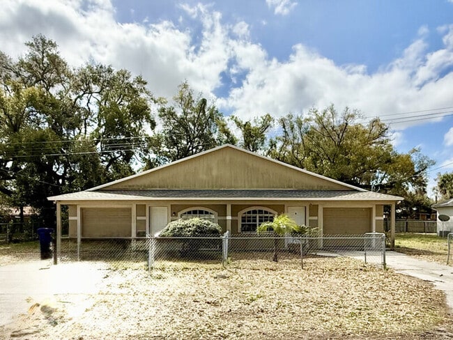 Photo - 2625 E 32nd Ave