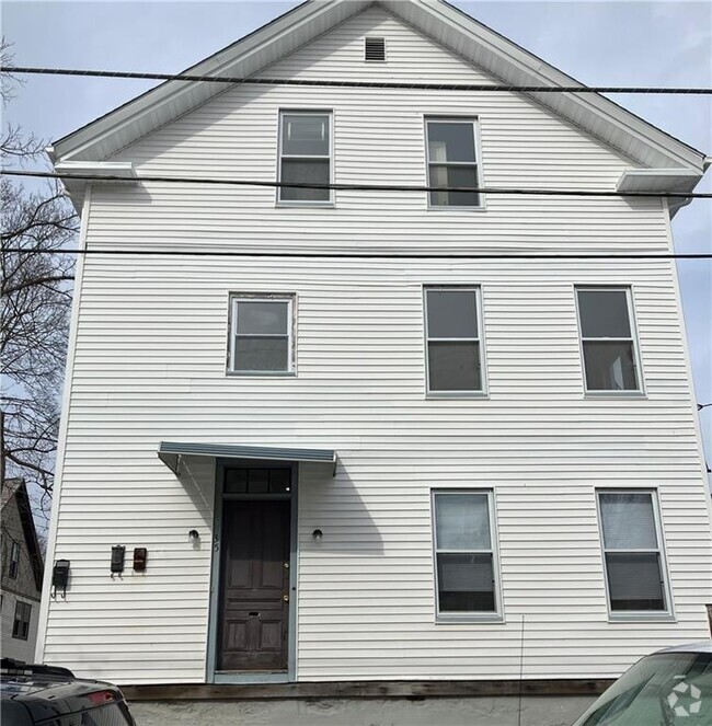 Building Photo - 21 Dexter St Unit 2 Rental