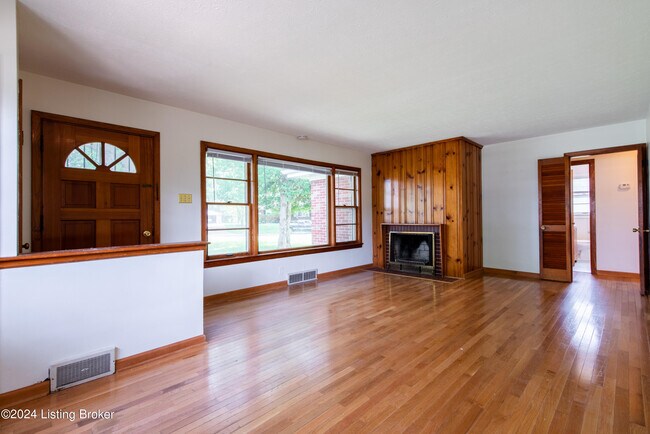 Photo - 2816 Milburn Ave