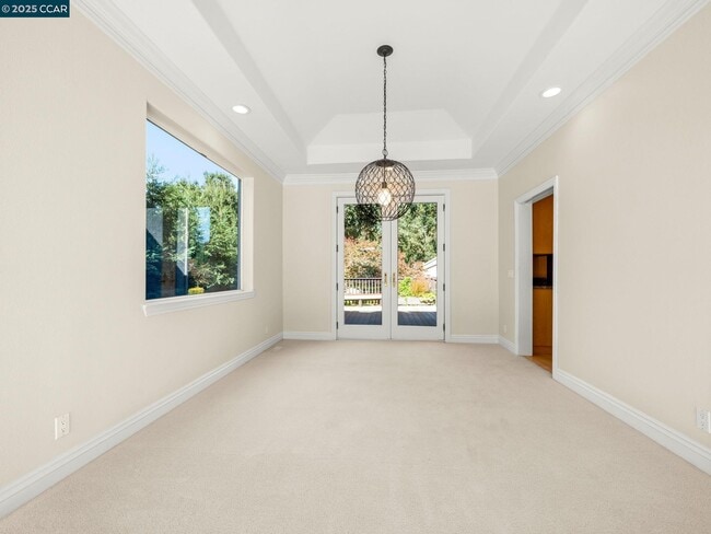 Photo - 1420 Jackson Way