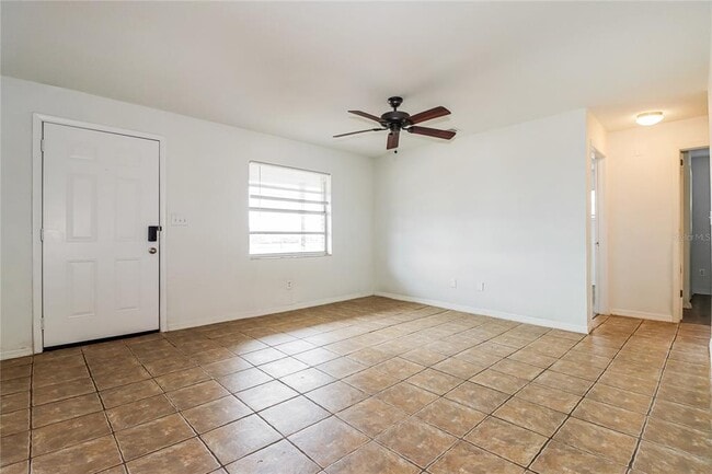 Photo - 2740 38th St S