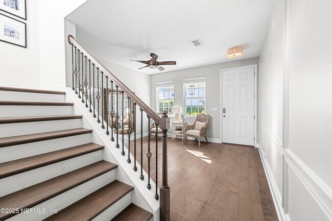 Photo - 1067 Seaside Dr N