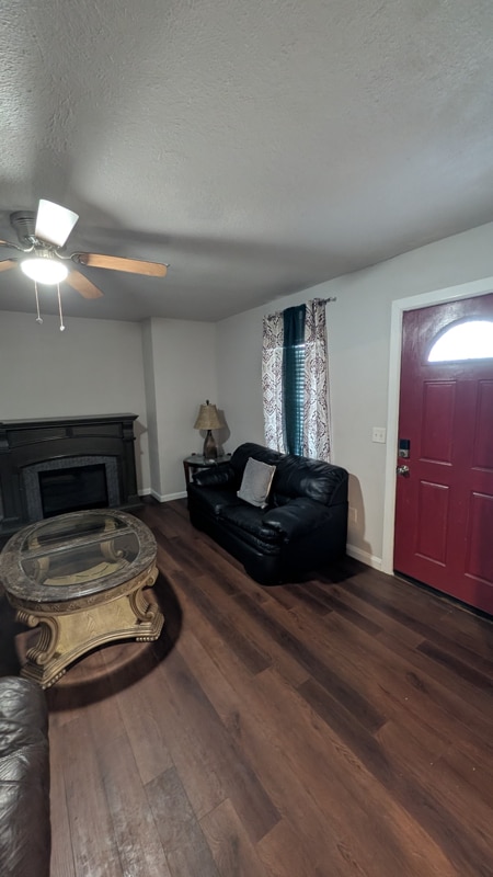 Photo - 1004 NE 28th St