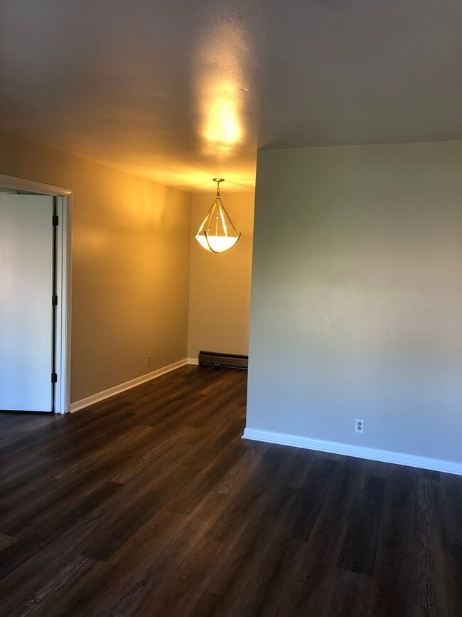 Photo - Walk to Vandy and Hillsboro Village, 1 Bed/1 Bath at the Villager West, Top Floor and Newly Renov...