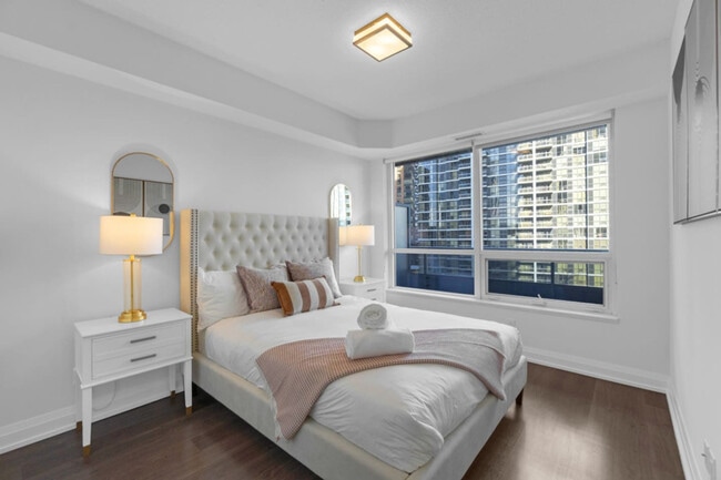 Photo - 2 Anndale Dr Unit SI ID1403808P