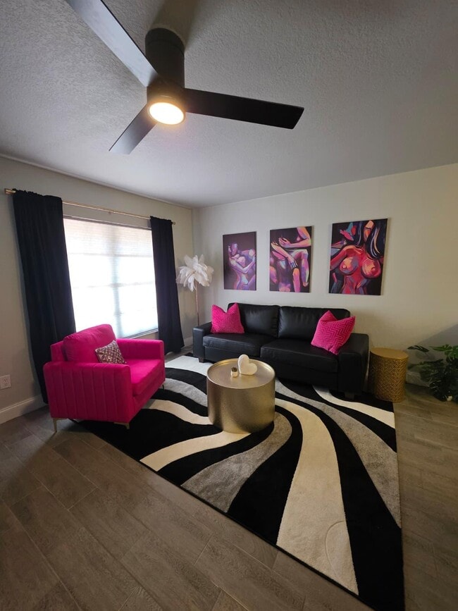 Photo - 21020 Voyager Blvd Unit 01