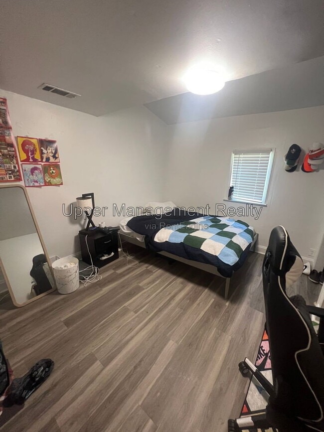 Photo - 7714 Oak St Unit 7714