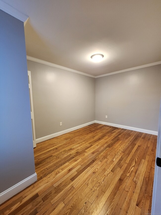 Photo - 782 Farmington Ave Unidad 2