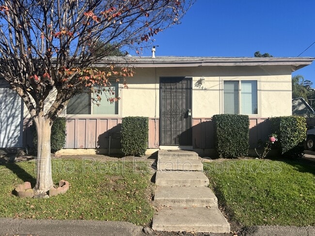 Photo - 9124 1/2 Rosedale Drive - 1