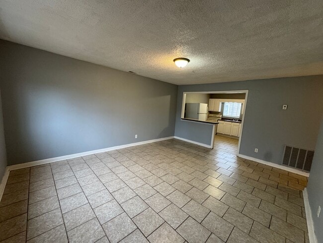 Photo - 2238-2240 Barnor Dr Unit 2240 Barnor Dr