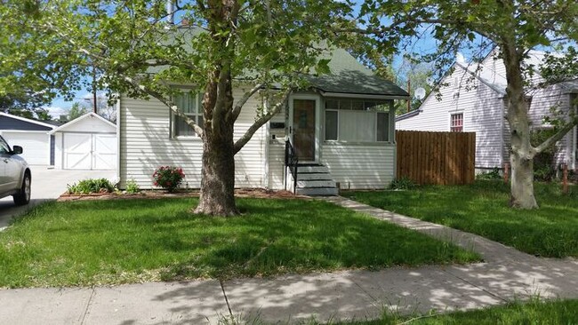 Cute downtown cottage - Cute downtown cottage House