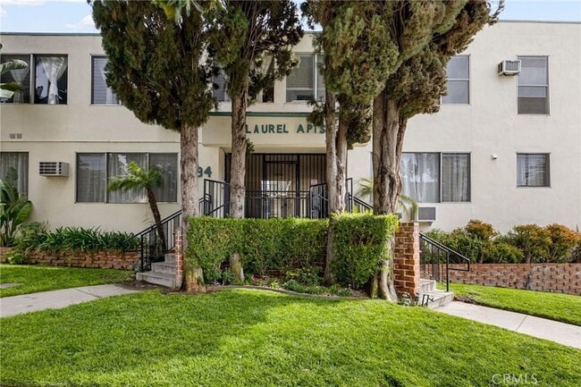 Photo - 1234 Laurel Ave Condo Unit 9