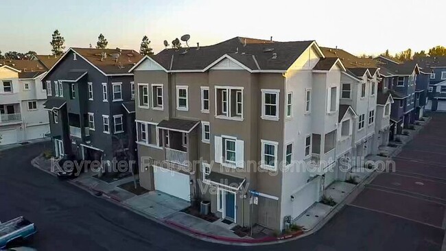 Photo - 1283 De Altura Common Townhome