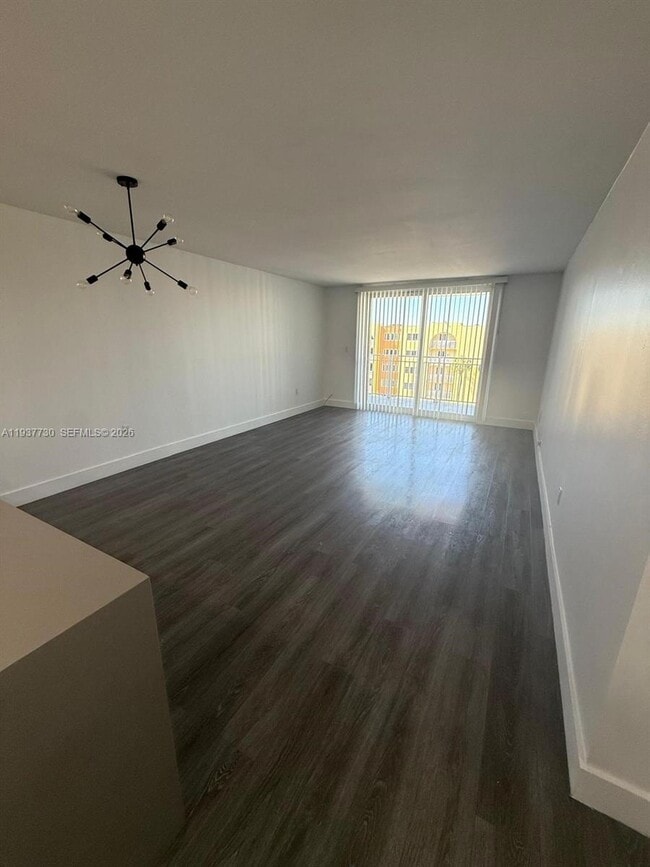 Photo - 6960 Miami Gardens Dr Unit 2-526