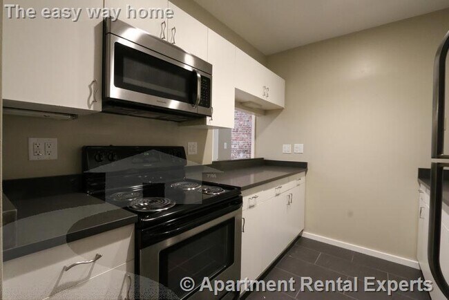 Photo - 17 Bow St Unit #12