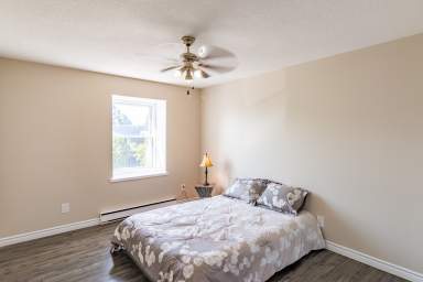 Photo - Lewis Court Apartments