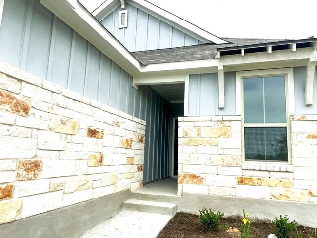 Photo - 613 Georgia Lace Trail