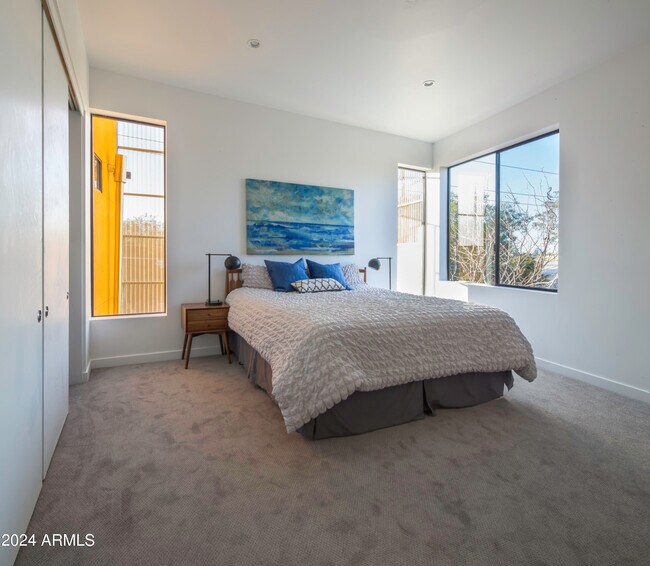 Photo - 1419 S Kenneth Pl