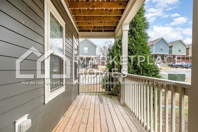 Photo - 144 Laurel Way