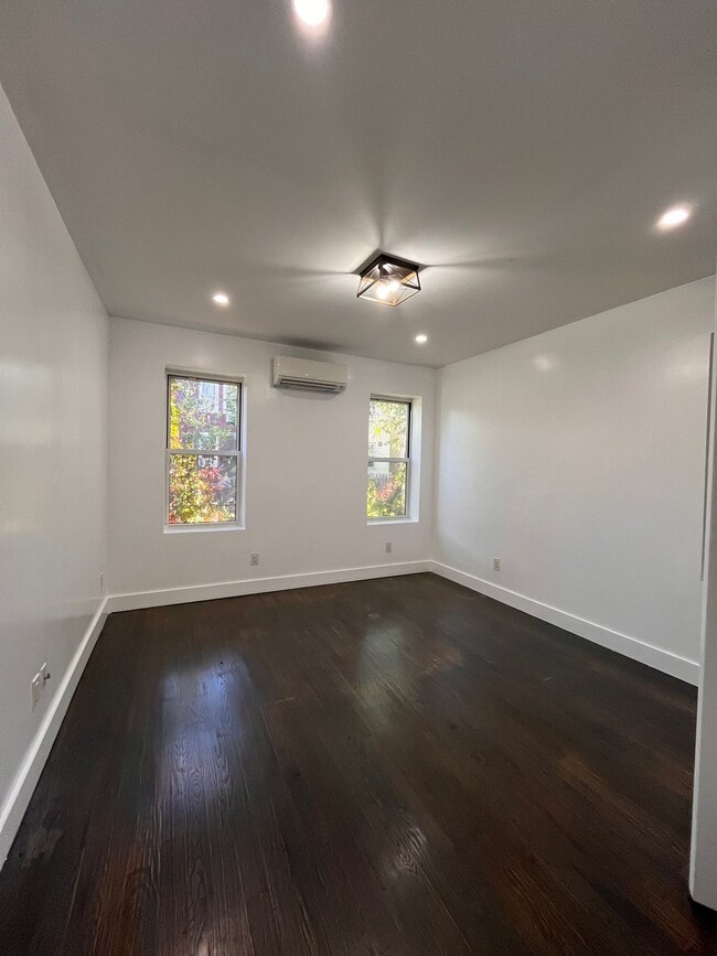 Photo - 271 Hancock Ave Unit 2