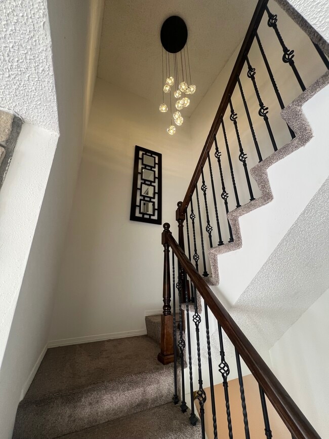 Photo - 9535 W Coal Mine Ave