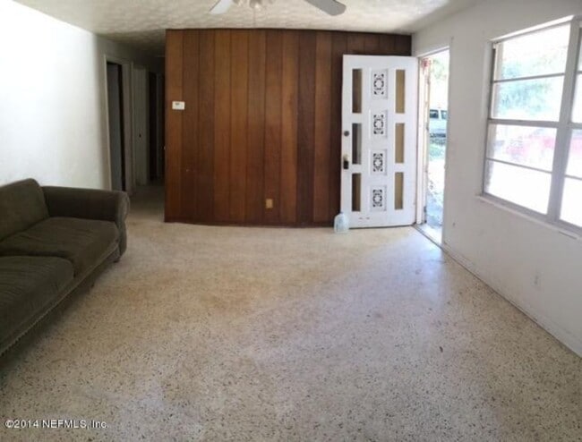 Photo - 430 Gano Ave