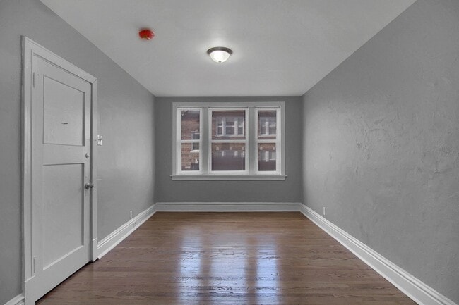 Photo - Chic lil Studio Unit 3915 1S - 727