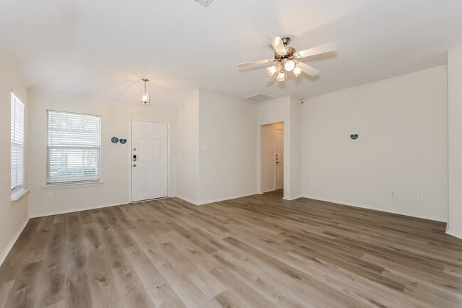 Photo - 4031 Ridgetop Dr