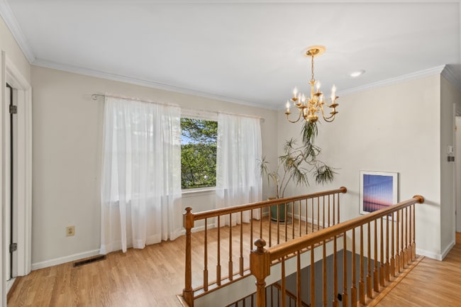 Photo - 1447 Beverly Dr