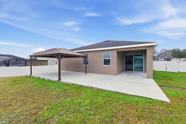 Photo - 5023 SW 58th Pl